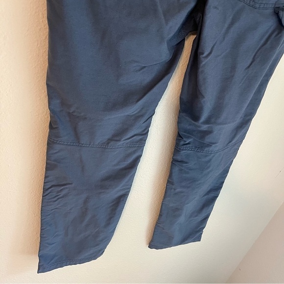 Columbia Hiking Pants - Picture 5 of 11